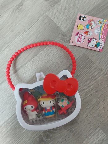 Figurines Hello Kitty jardinage 🌸