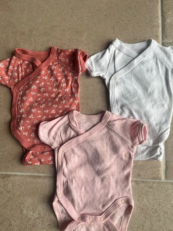 Bodies croisés petit bateau fille naissance