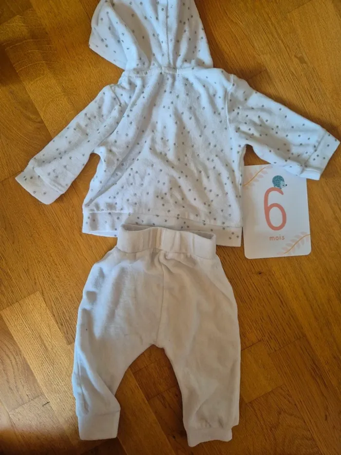 Ensemble jogging velours - photo numéro 3