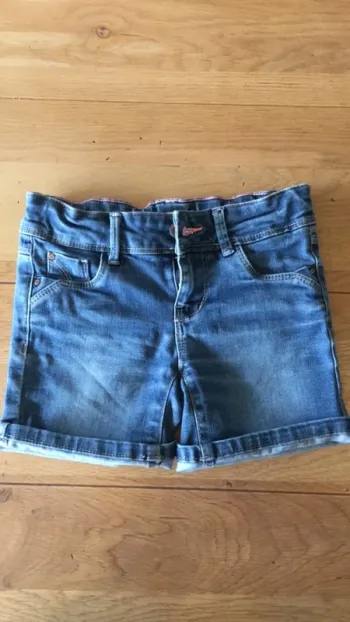 Short en jean 8 ans