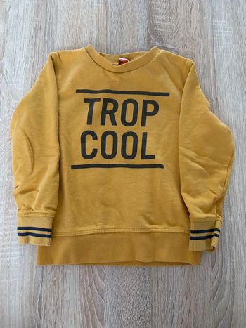 Pull 3 ans tape à l’œil 