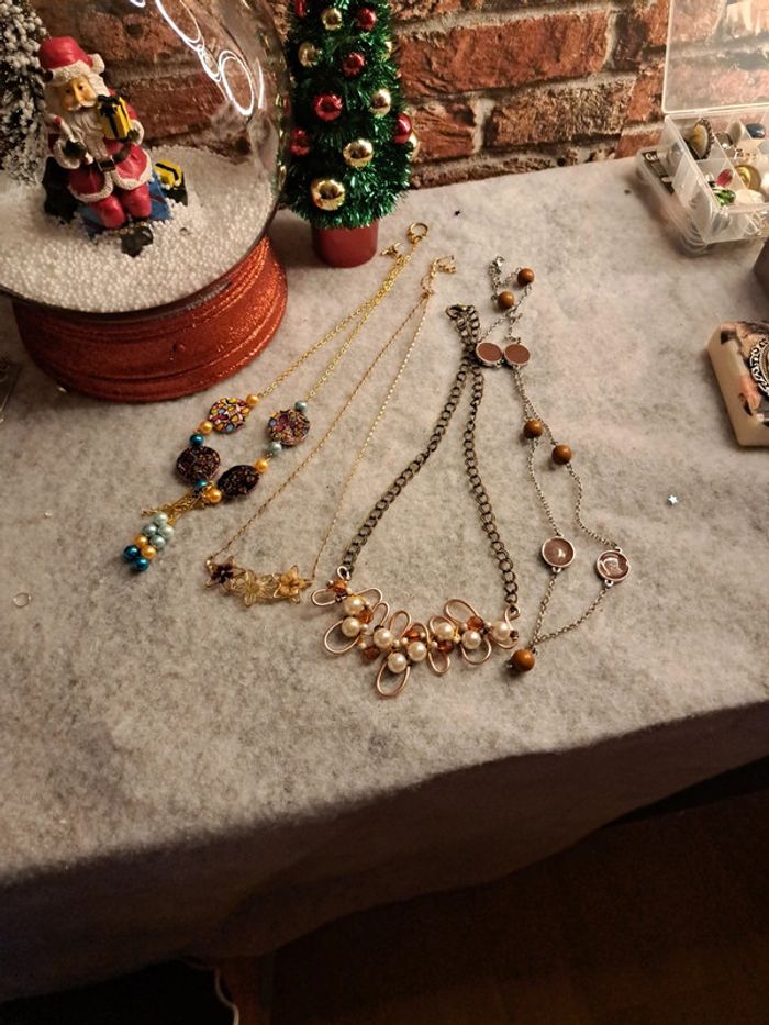 Lot de colliers multicolore doré - photo numéro 2