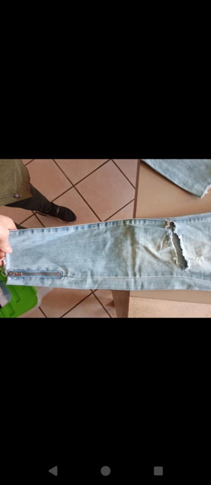Jeans Pinkie a troue taille 38 - photo numéro 3