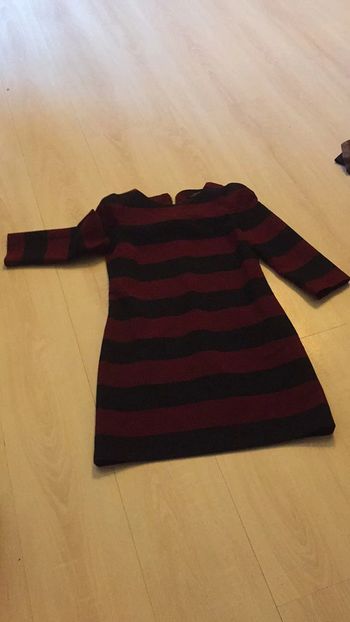 Robe très chic neuve