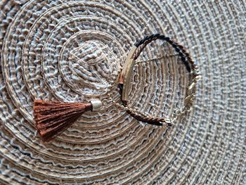 Bracelet à 3 rangées dans les tons marron