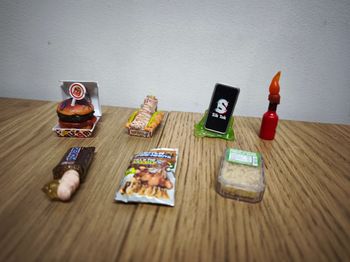 Figurines Mega Gross minis Zuru