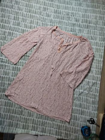 Tunique dentelle manches évasées rose clair taille 46