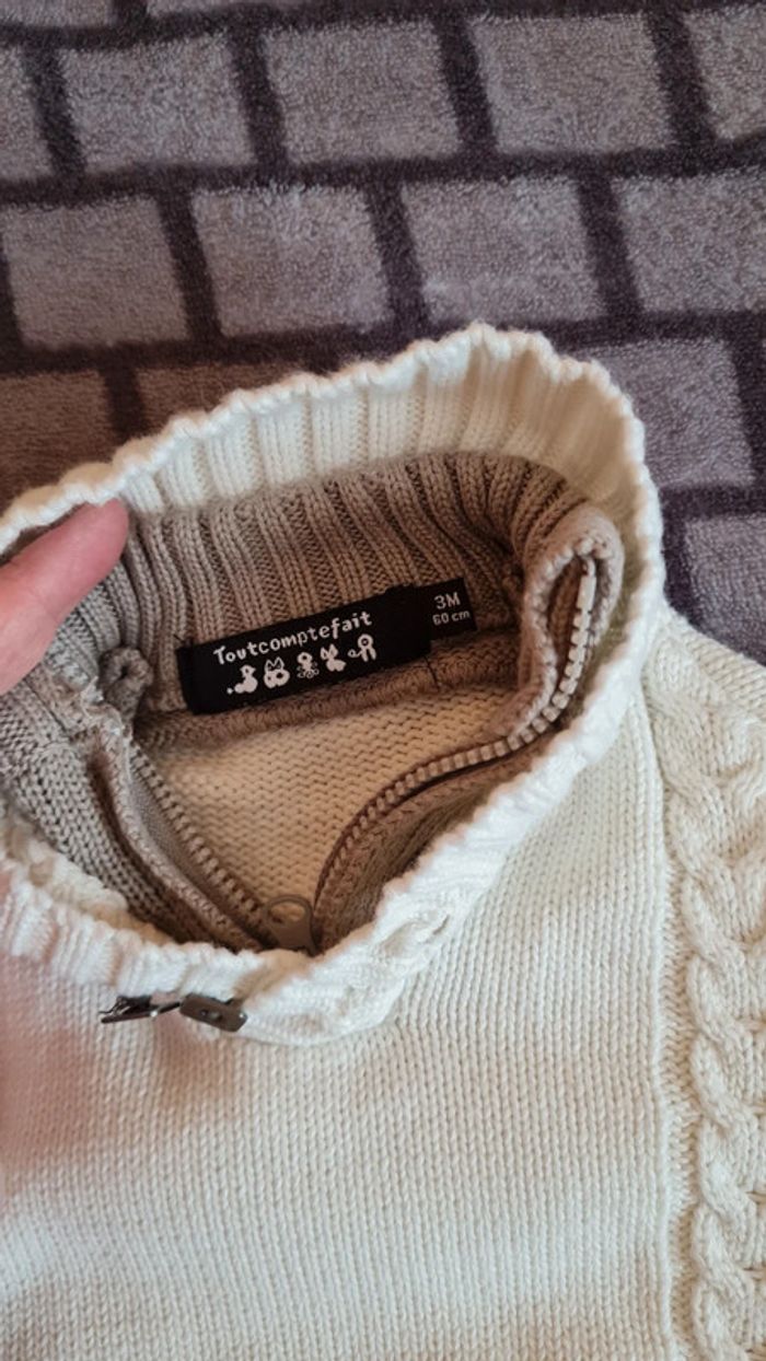 Pull beige - photo numéro 2