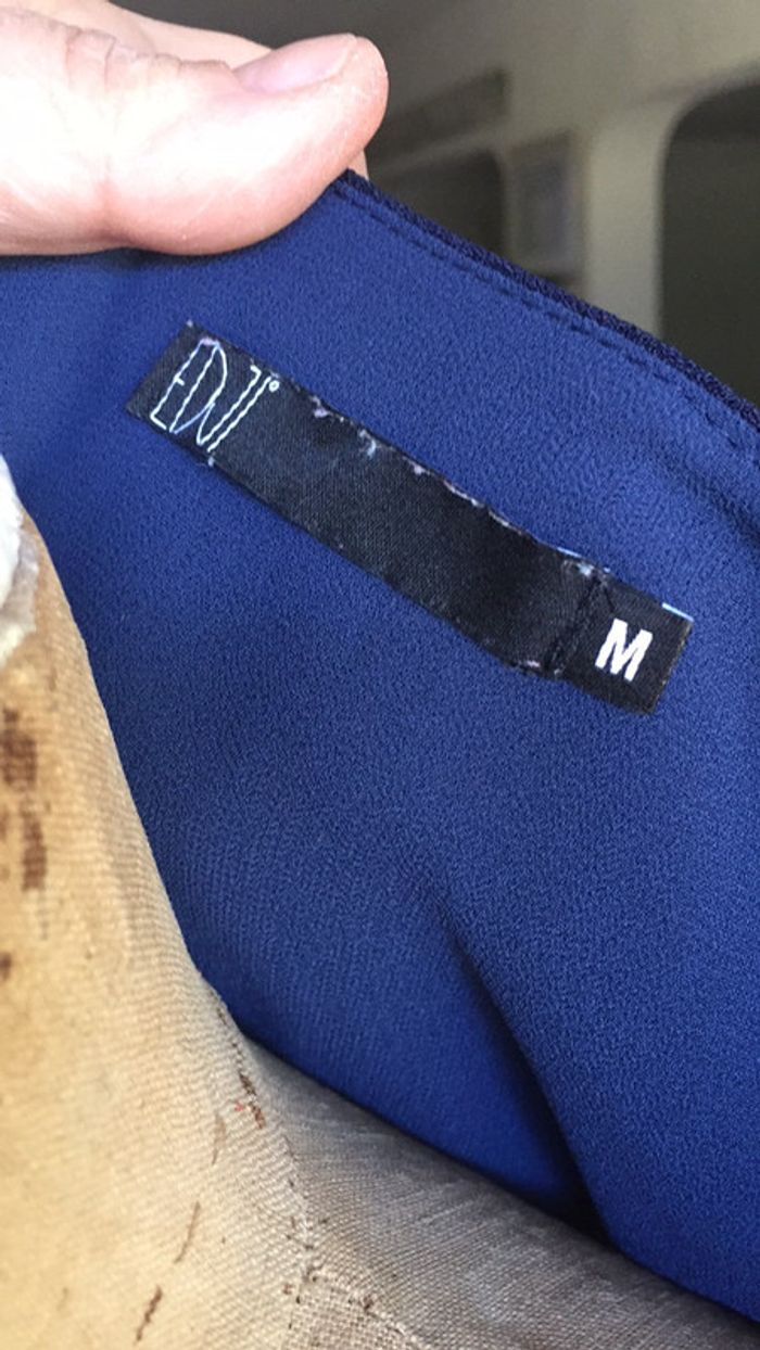 Chemisier bleu détails dentelle taille M - photo numéro 3