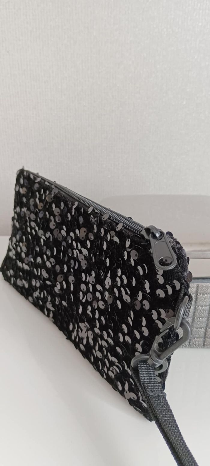 Pochette porte-monnaie noire à sequins - photo numéro 2