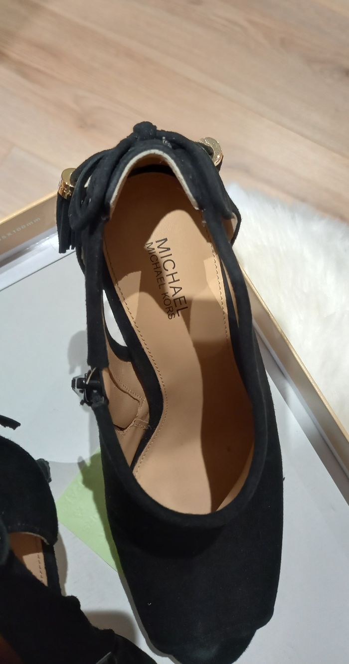 Nu pieds Michael Kors - photo numéro 4