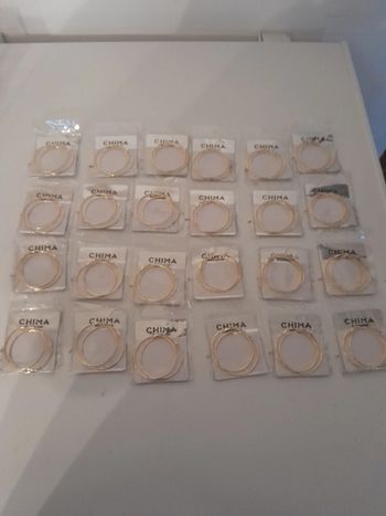 Lot de 24 créoles doré