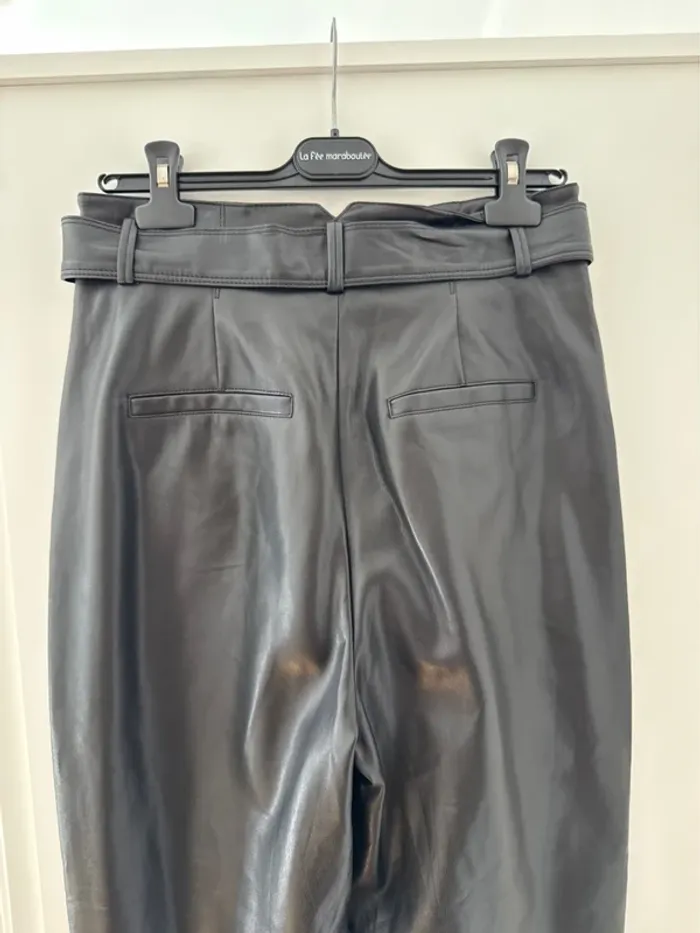 Beau pantalon fluide en simili cuir Promod 🌸 38 - photo numéro 7