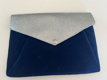 Pochette soirée bleu marine et paillettes Ipad tablette etc…