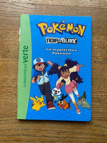 Livre Pokémon Noir & blanc un mystérieux Pokémon