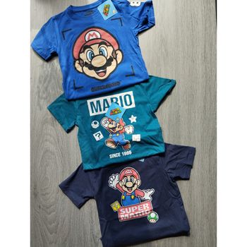 Super Mario : Lot t-shirts officiels neufs pour enfants 8 ans
