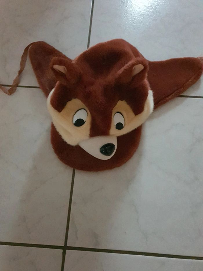 Casquette chapeau chapka Disneyland Paris