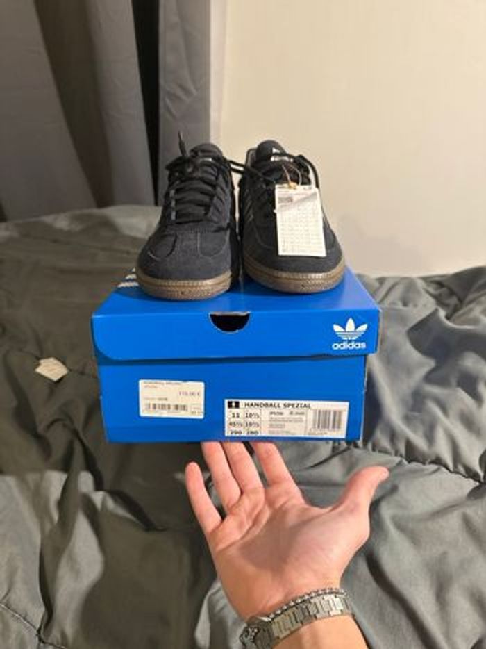 Adidas spezial - photo numéro 2