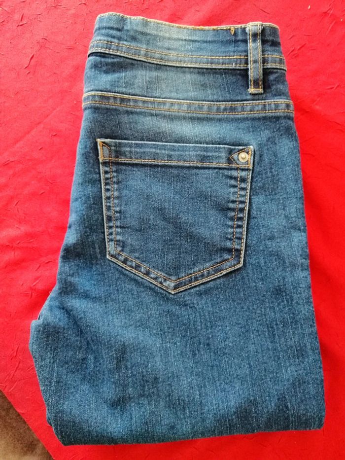 Jean 👖 Jennifer - photo numéro 4