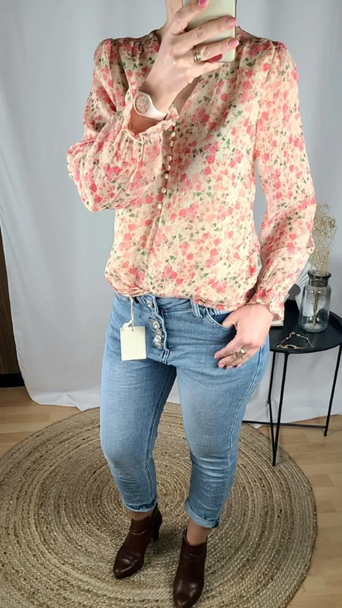 Blouse légère à fleurs 🌼 XL/42 - Neuve avec étiquette - Plusieurs tailles disponibles - photo numéro 3