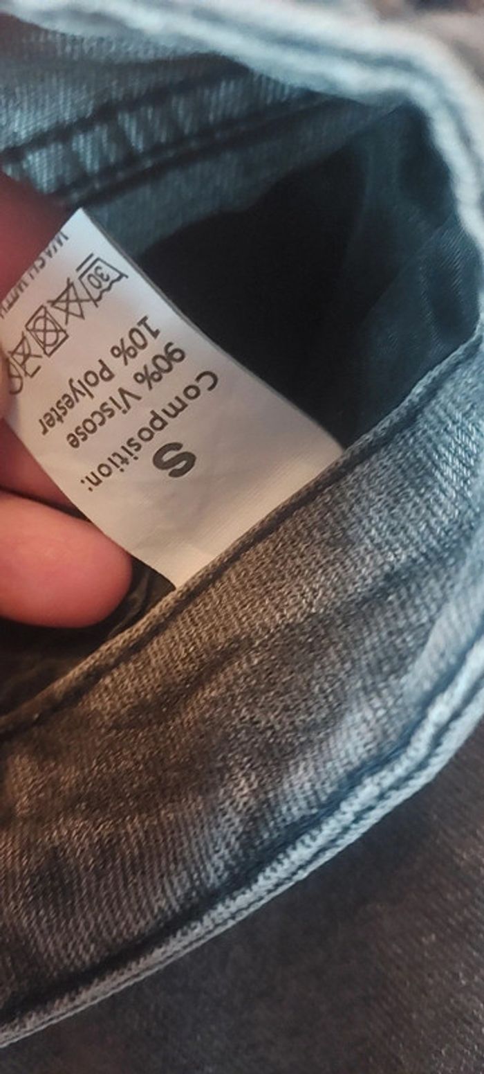 Jean troué - photo numéro 3