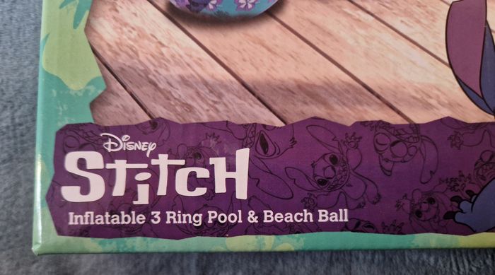 Piscine + ballon gonflable Stitch - photo numéro 2