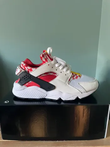 huarache YNWA Liverpool taille 42