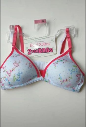 2 soutien-gorge sans armatures 65/70A pour adolescente ou 12/14 ans