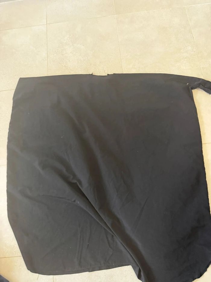 Longue robe noire Fidinn taille unique, très bon état, - photo numéro 3