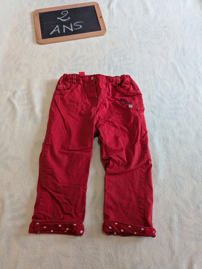 Pantalon rouge 2 ans - photo numéro 2