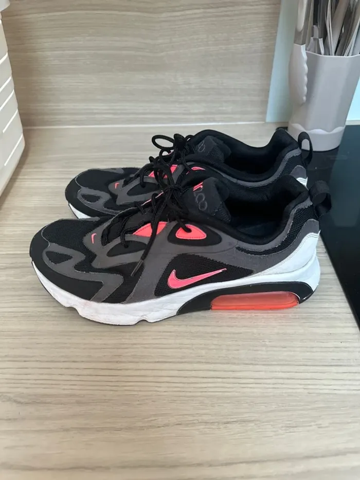 Basket Nike air200 - photo numéro 2