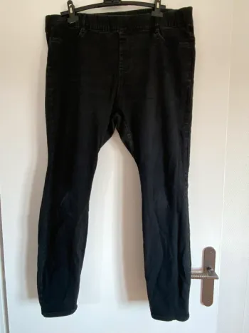 Jegging grande taille.
