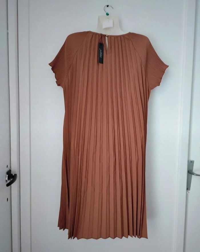 Robe légère et plissée femme - photo numéro 5