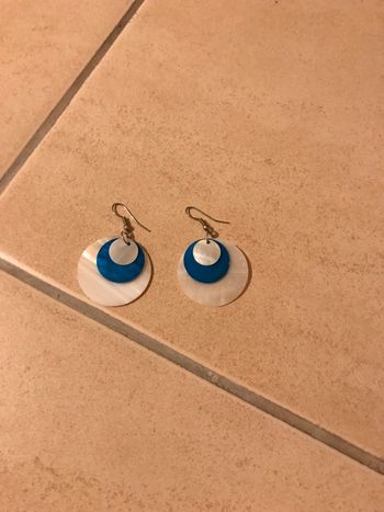 Boucle d’oreille en nacre