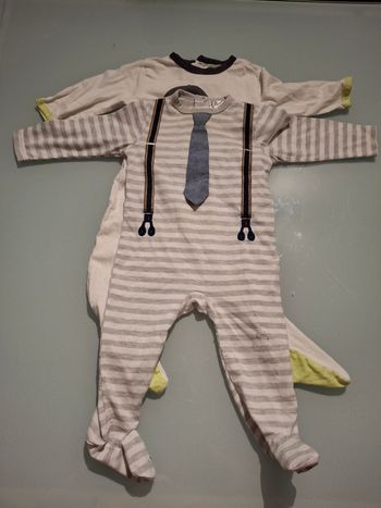 Lot de 2 pyjamas 9 mois