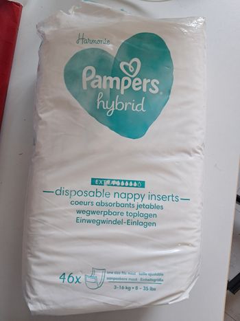 Pampers taille ajustable