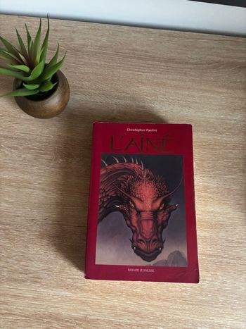 Livre jeunesse L’ainé 2 Christopher Paolini bayard  jeunesse