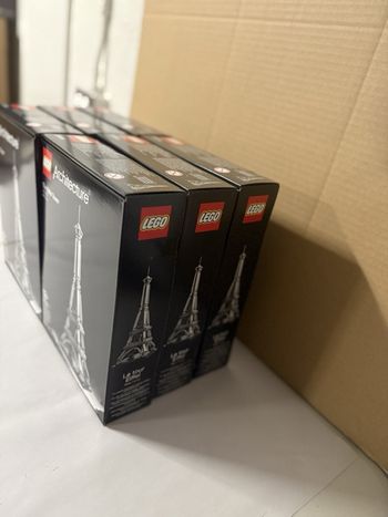 LEGO Architecture La Tour Eiffel (21019) - Set neuf et scellé - Modèle retiré de la vente - Paris, France