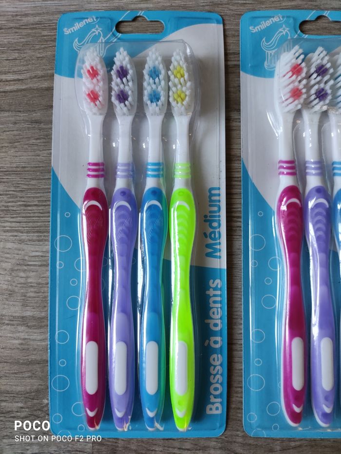 Brosses à dents - photo numéro 2