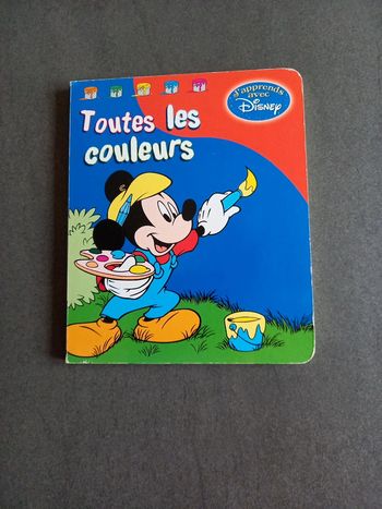 Livre j'apprend avec Disney