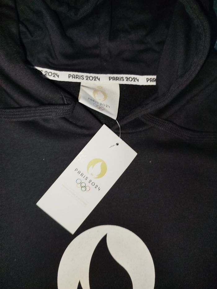 Sweat à capuche homme t.XL - photo numéro 7