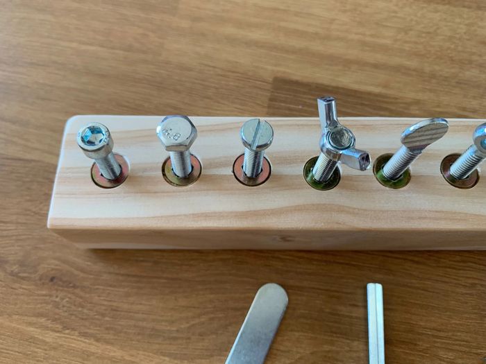 Jeu de vissage Montessori - photo numéro 3