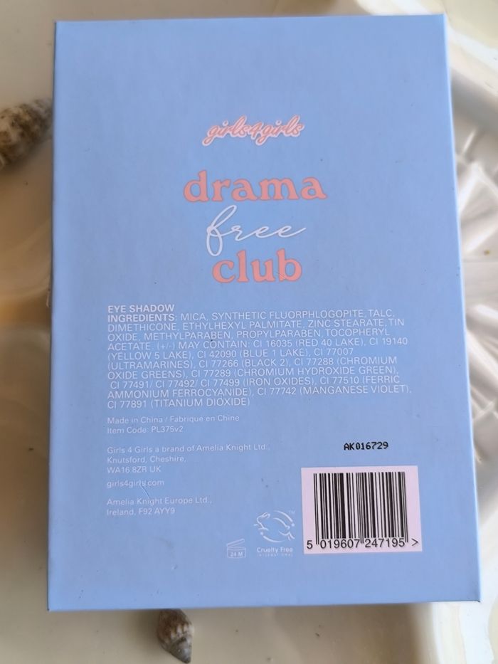 6 ombres à paupières Girls4girls - photo numéro 4