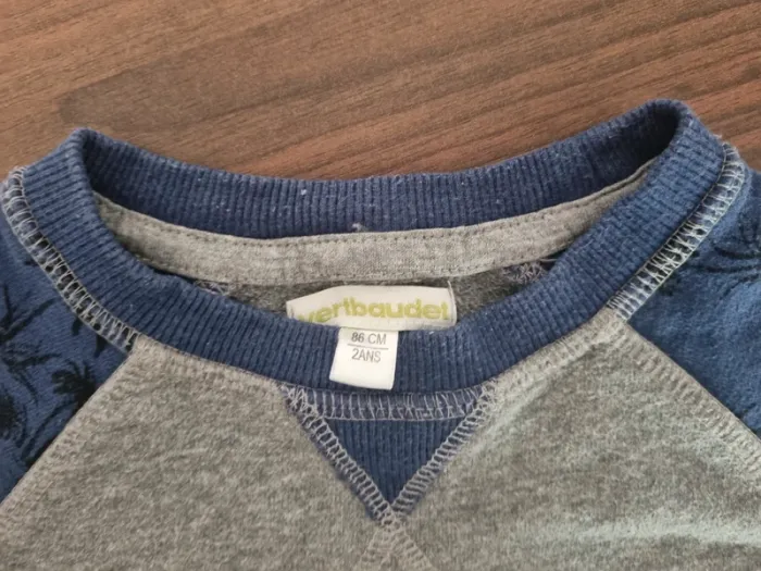 Lot 2 Sweat bébé taille 18 mois et 2 ans - photo numéro 3
