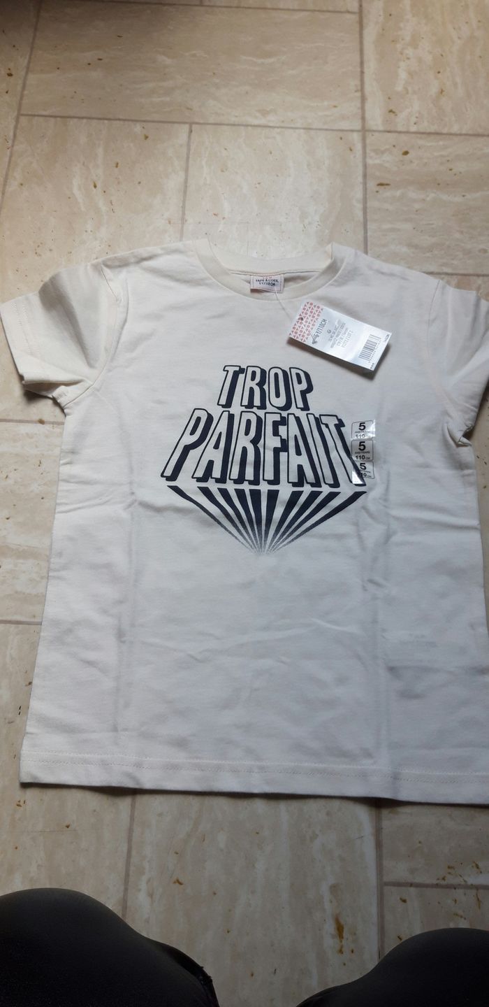 Tes shirt 5 ans tape à l œil neuf