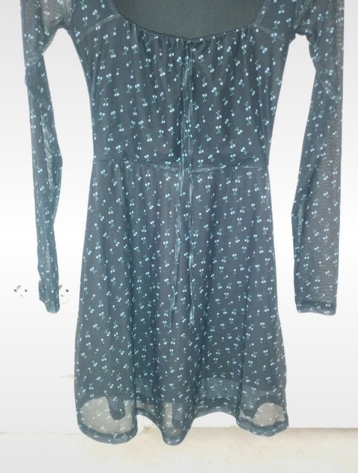 Robe XS - photo numéro 4