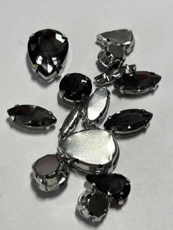 B43, Perles en vrac, double trou en verre