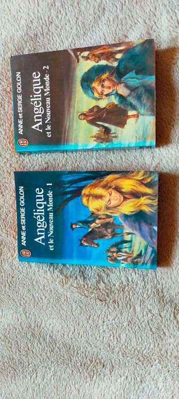 lot de 2 livres Angélique et le nouveau monde
