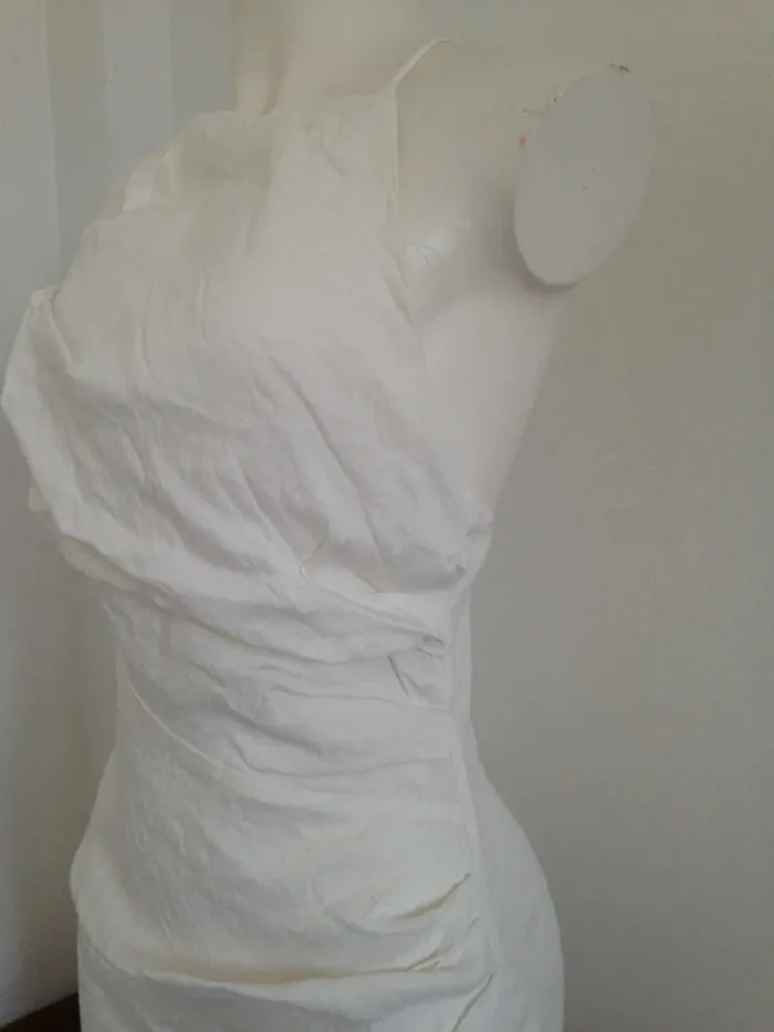 Robe sans manches dos nu drapée en lin M 38 Zara - photo numéro 3