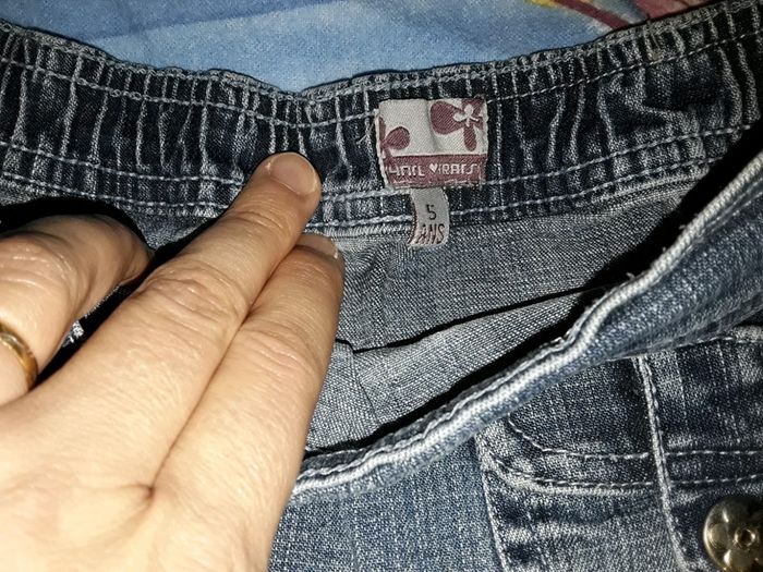 🎀 Jupe en jean en 5 ans 🎀 - photo numéro 2